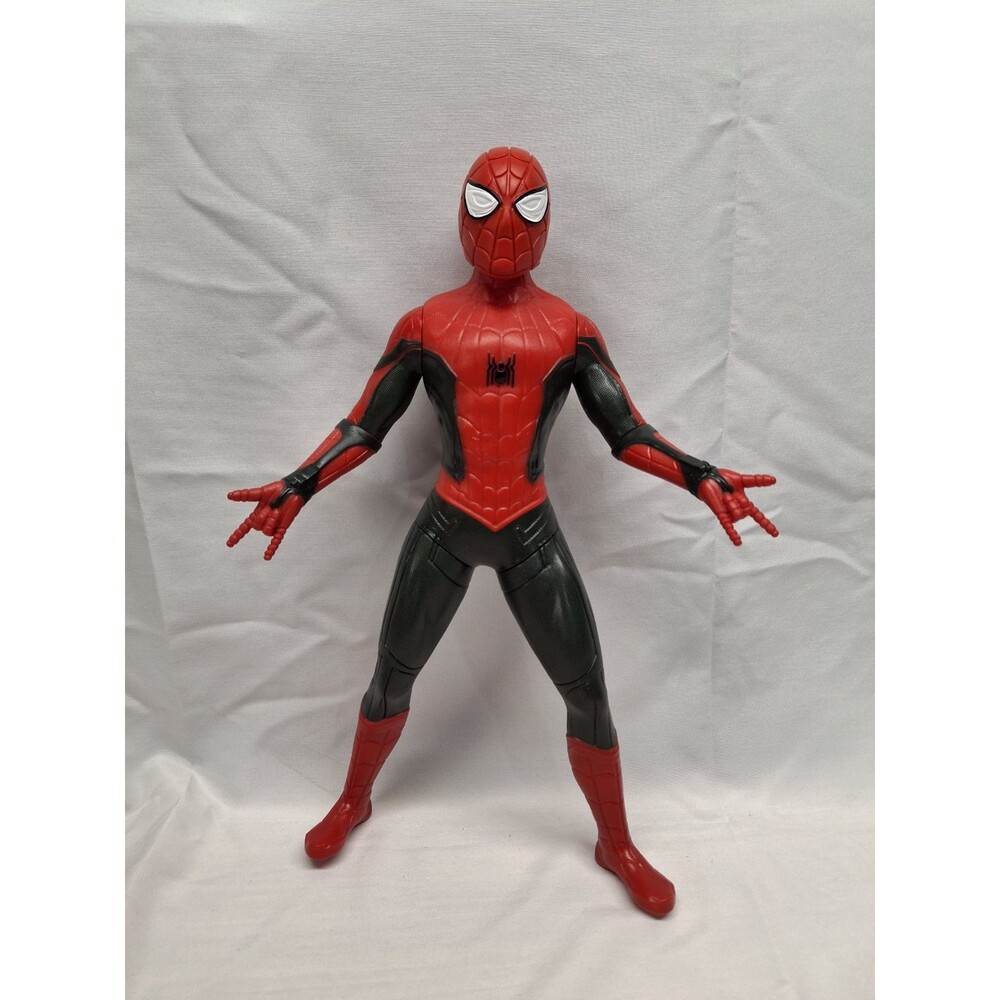 Spider Man 13” 2021 Marvel Hasbro Action Figure Doll